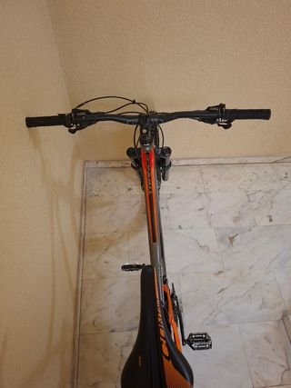 Bicicleta de Montaña Doble Suspensión