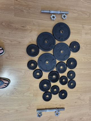 Pesas y barras de gimnasio
