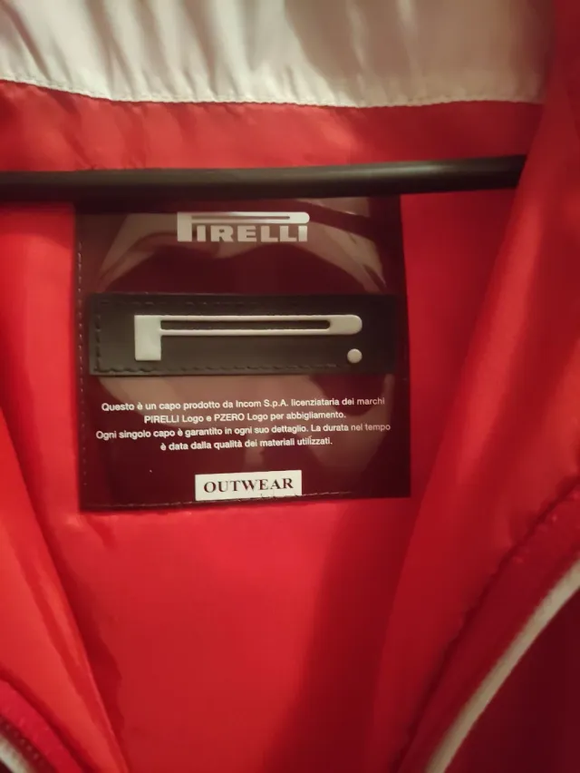 Gilet Pirelli rosso