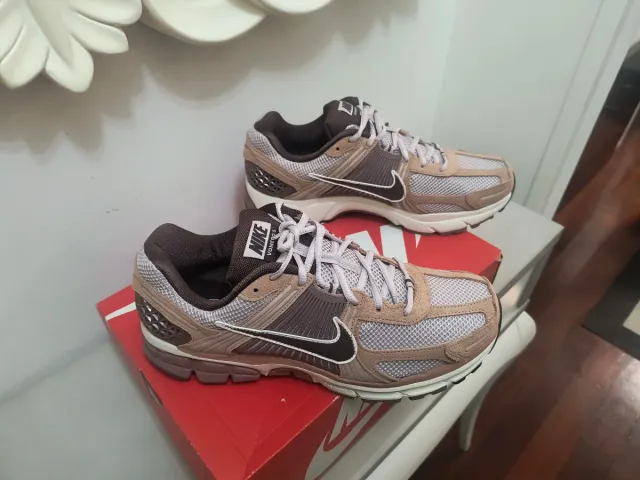 Zapatillas Nike Vomero 5