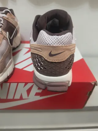 Zapatillas Nike Vomero 5