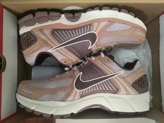 Zapatillas Nike Vomero 5