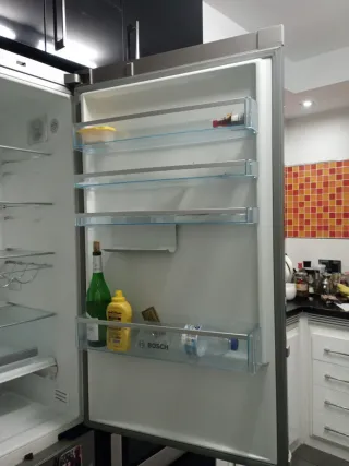 Despiece frigo bosh 70 cm ancho x 2,03cm de alto.