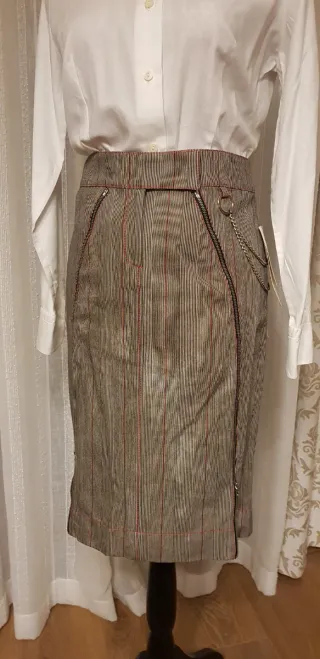 Lote 2 trajes pantalón y falda
