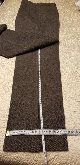 Lote 2 trajes pantalón y falda