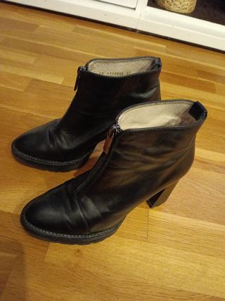 Botines Gadea Tacón Cremallera Negra
