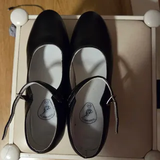 Zapatos Sevillanas Negros Talla X