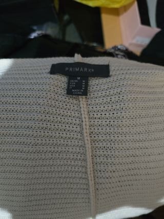 Chaqueta de punto beige