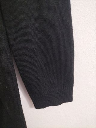 Vestido negro manga larga