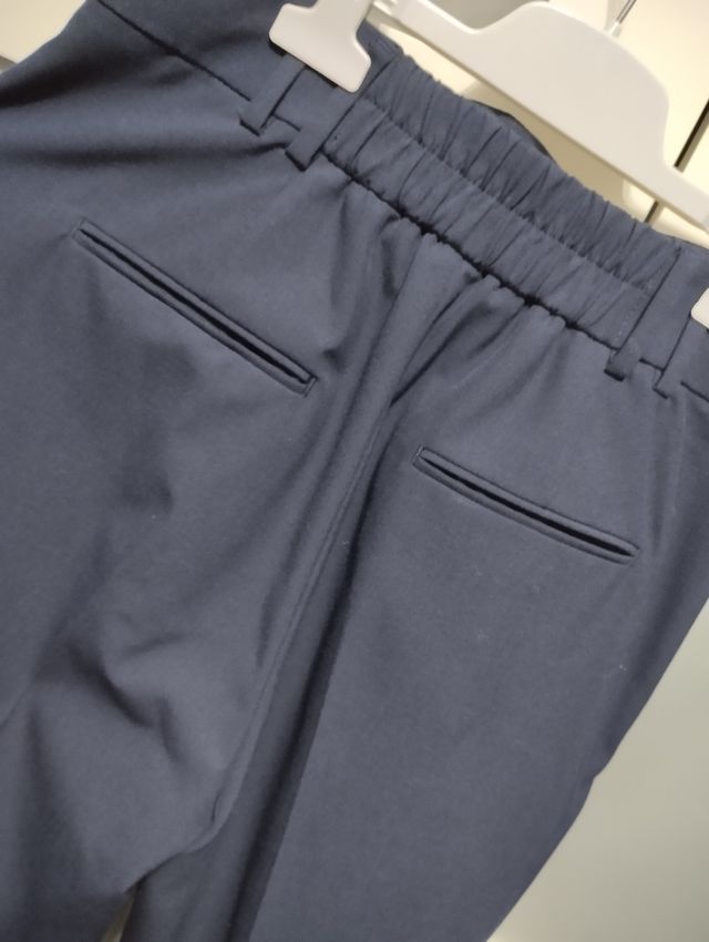 Pantalón azul marino