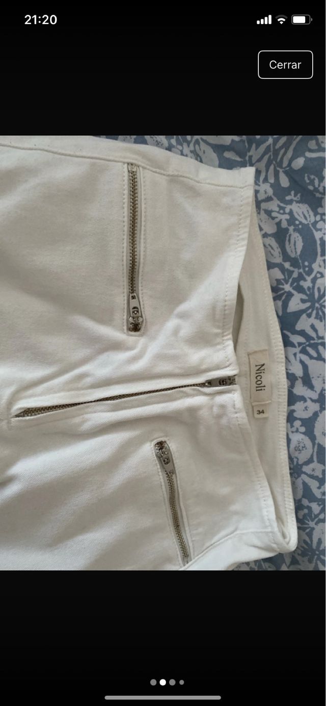Vaqueros campana blancos Nicoli