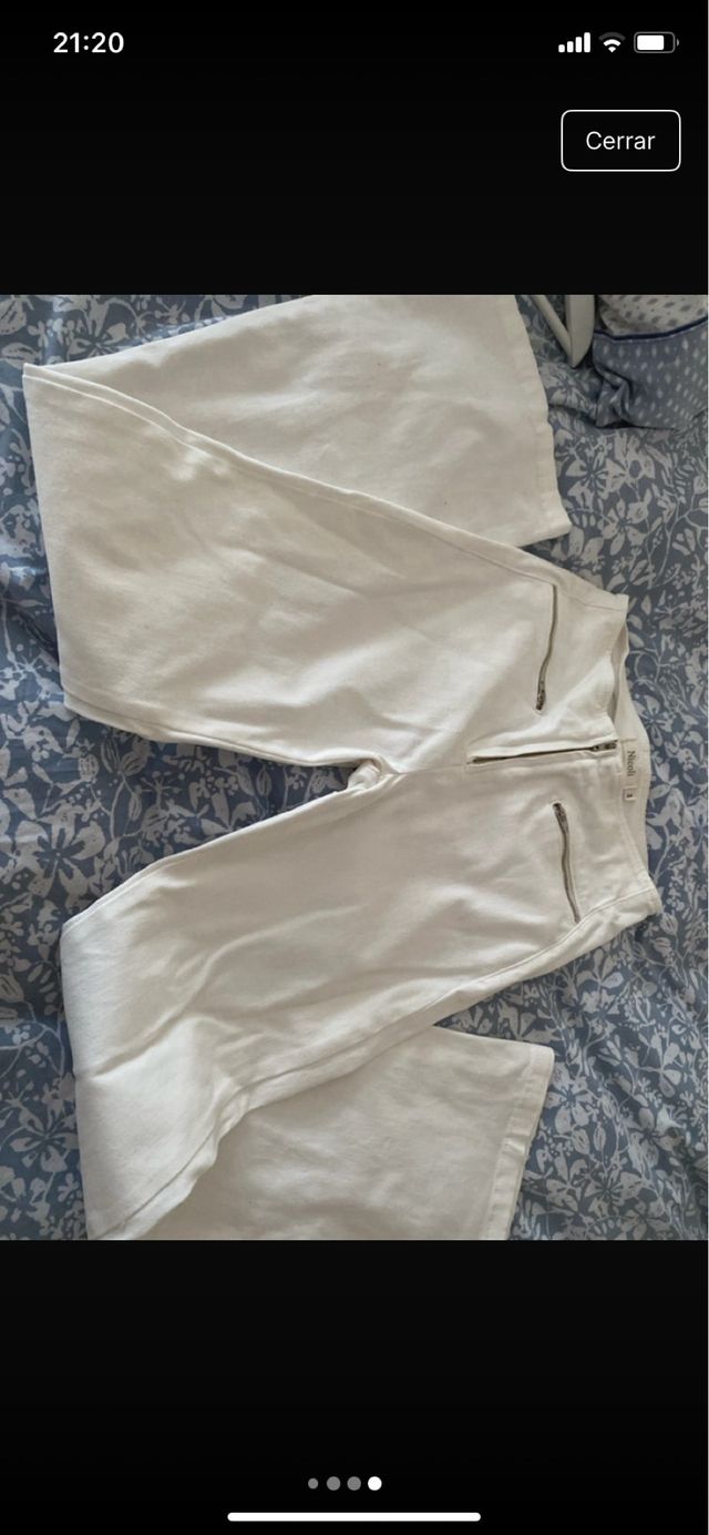 Vaqueros campana blancos Nicoli