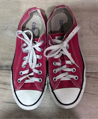 zapatillas Converse rojos