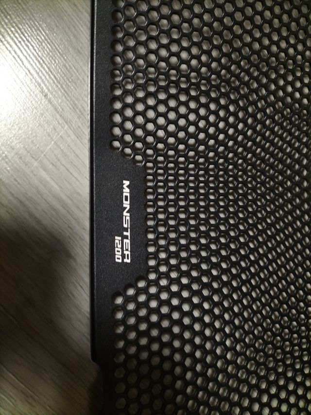 Protector Radiador Monster 1200