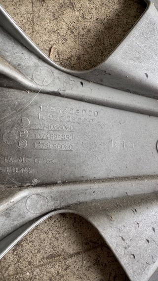 4 Tapacubos Originales Fiat Ducato 16