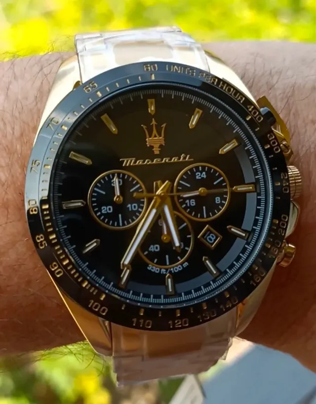 Reloj Maserati Traguardo Cronógrafo Negro y Dorado