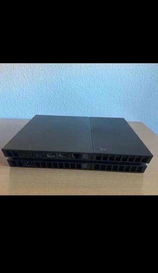 PS4 (PlayStation 4) Negra