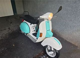 Vespa iris 200