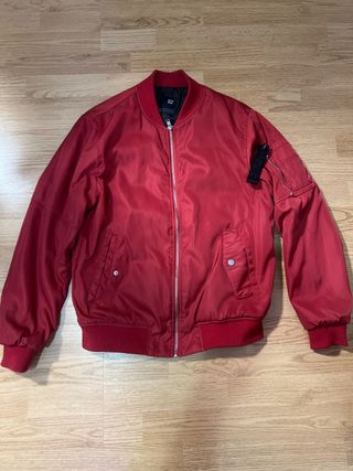 Chaqueta Bomber Roja Bershka