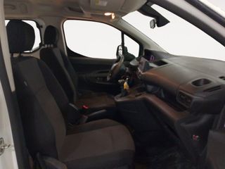 Peugeot Rifter 1.5 BlueHDi 100 Active Standard