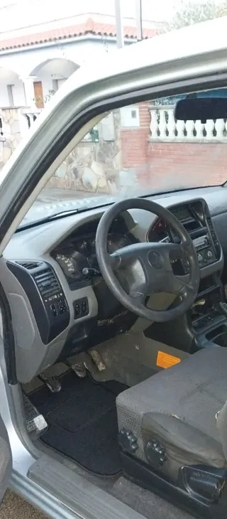 Mitsubishi Montero 2006