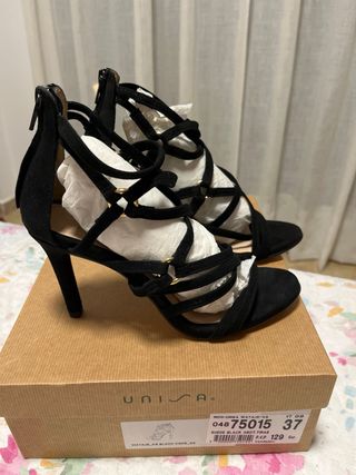 Sandalias fiesta Unisa negras