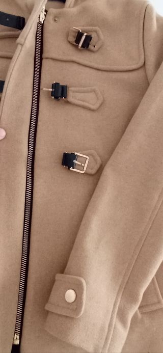 Abrigo beige Stradivarius con lana T. S