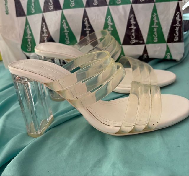 Tacchi trasparenti Bershka