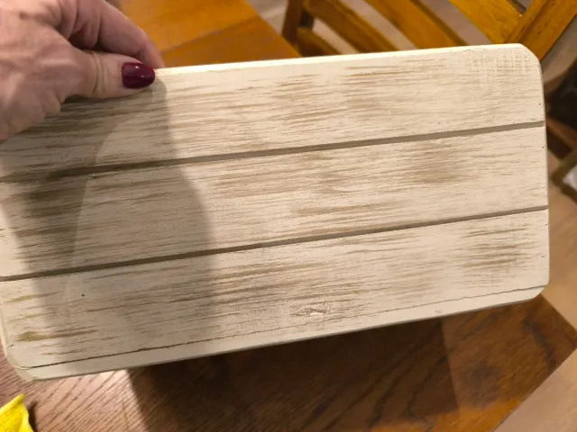 Recipiente de madera natural beige