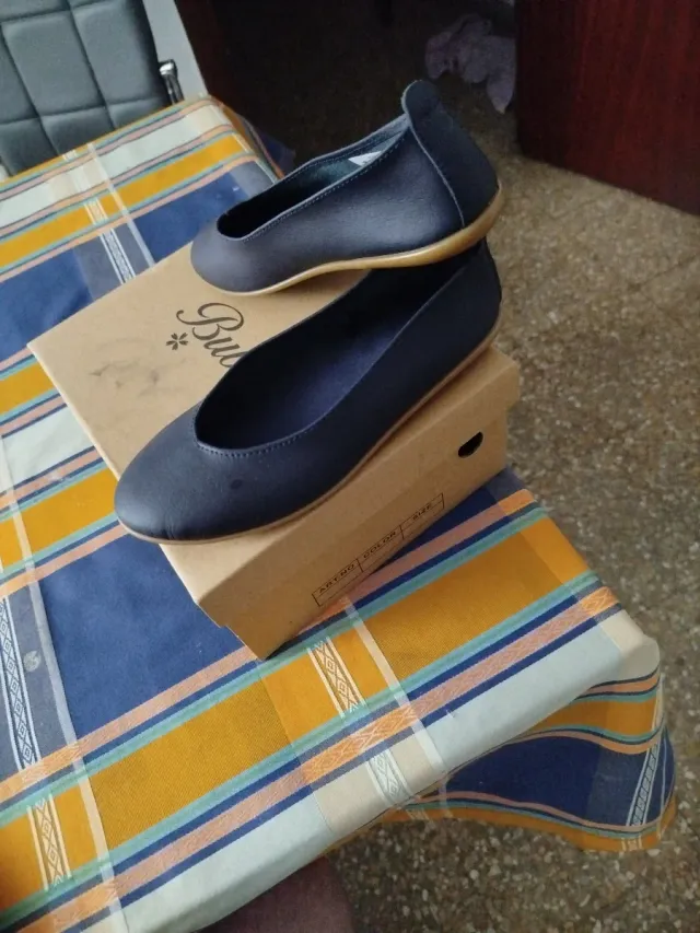 Zapatos niña azul marino talla 33