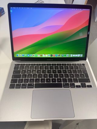 MacBook Air 13 2020 Intel i3 8GB RAM