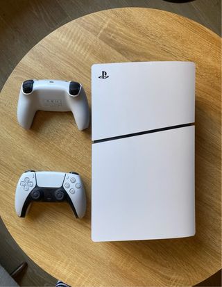 PlayStation 5 Slim 1TB con Lector