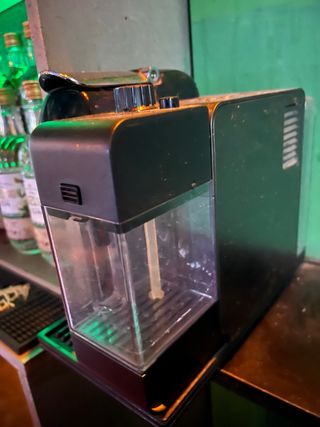 Cafetera  café cápsulas 