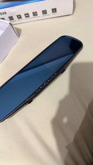 Espejo retrovisor com cámara trasera y delantera 