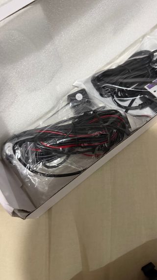 Espejo retrovisor com cámara trasera y delantera 