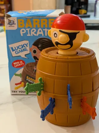 Barril Pirata Juego de Mesa