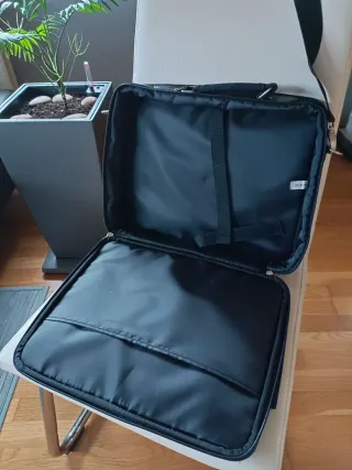 Maletín Pro Basic Negro para portátil