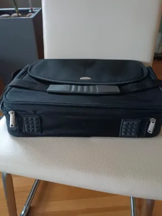 Maletín Pro Basic Negro para portátil