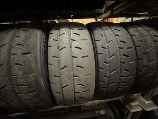 Neumáticos Competición MRF 16'