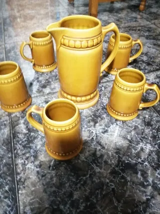 Juego Jarra y 5 Vasos Cerveza Cerámica