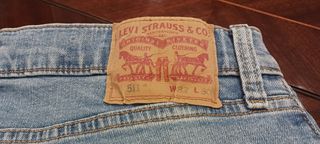 LEVI'S 511 TAPER FLEX CABALLERO W32 L30.