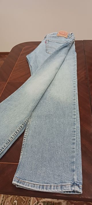 LEVI'S 511 TAPER FLEX CABALLERO W32 L30.