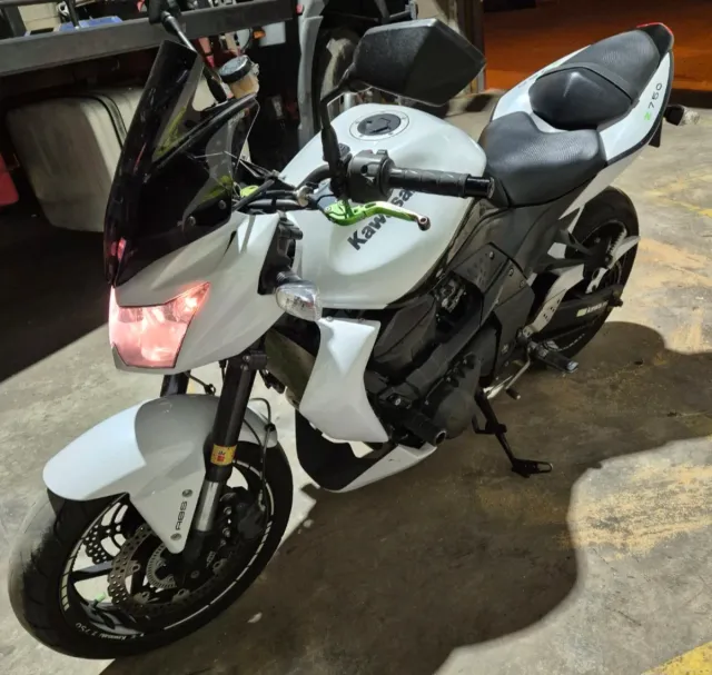 Kawasaki Z750 ABS 2010 Blanca
