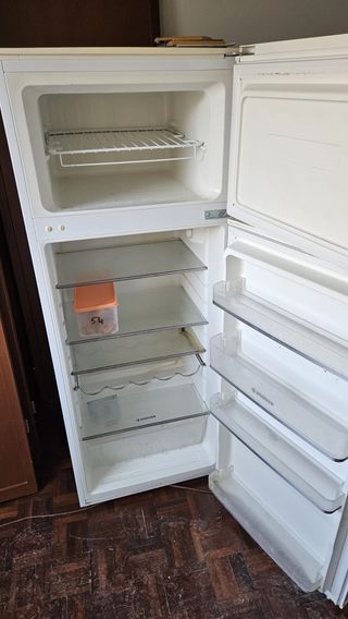 Frigorífico Hoover