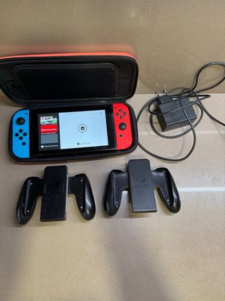 Nintendo Switch Azul y Rojo con Accesorios