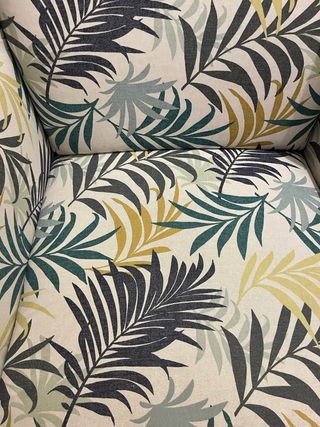 Butaca orejera Ikea tela hojas