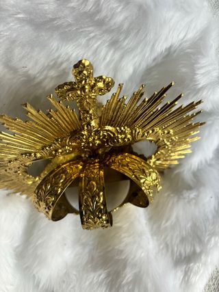 Corona Virgen 9 cm Diámetro