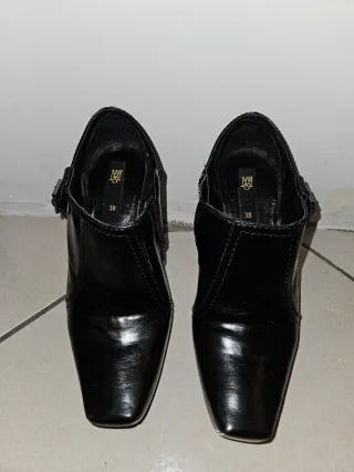 Scarpe stivaletto nere tacco 38