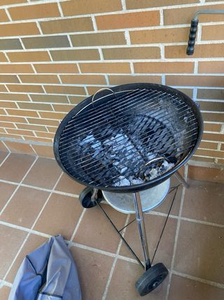 Barbacoa Weber 47cm con funda