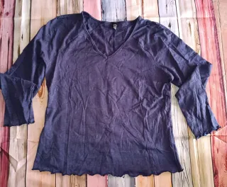 Camiseta azul marino manga larga
